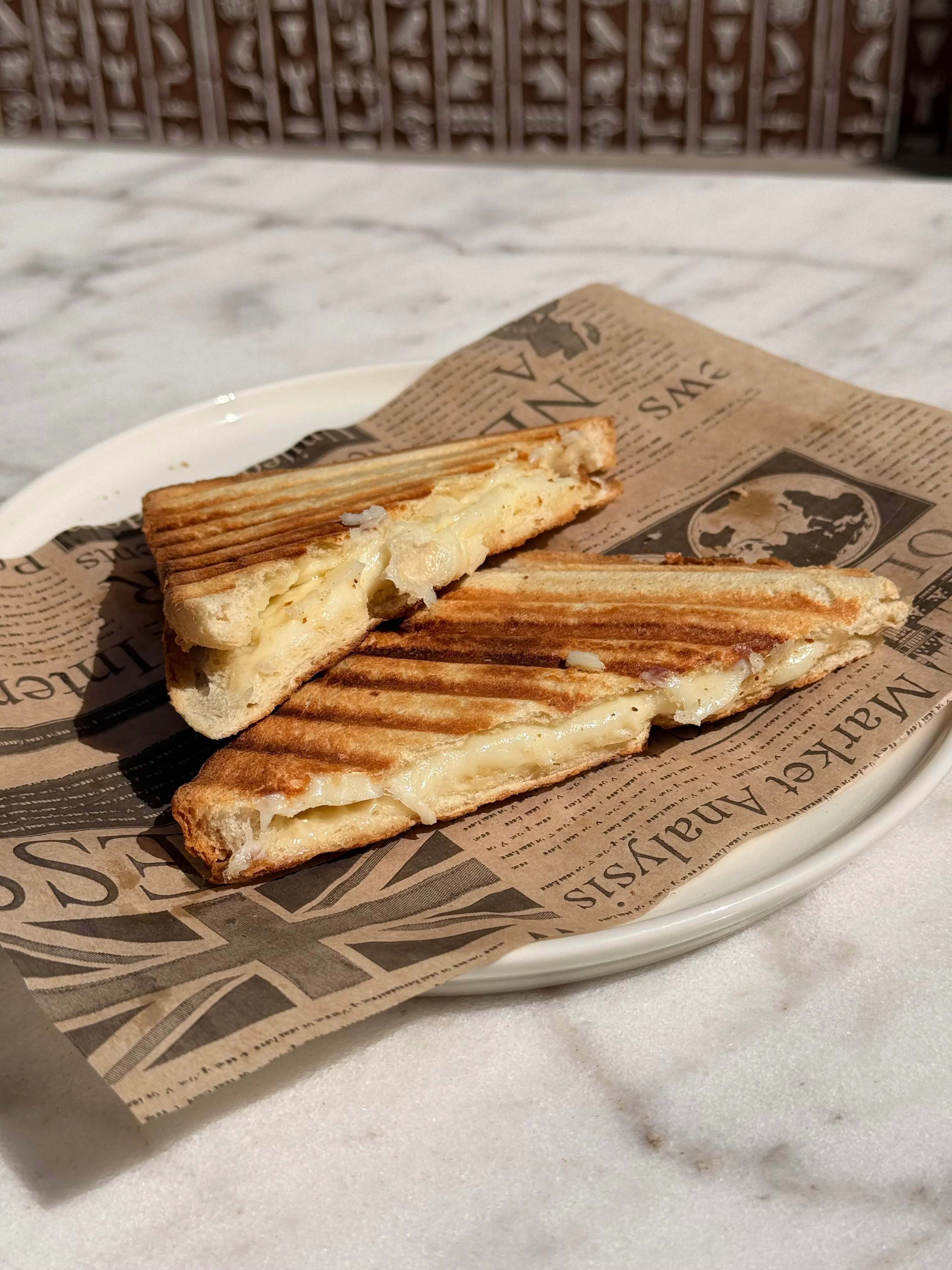 Bol Kaşarlı Tost 